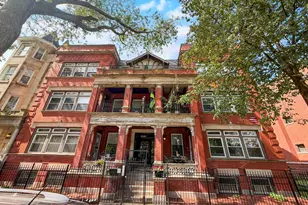 3544 S King Dr, Chicago, IL 60653 - Photo 1