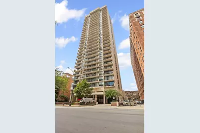 3150 N Sheridan Road #2C, Chicago, IL 60657 - Photo 1