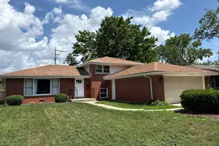 1158 E 169th St, South Holland, IL 60473 - Photo 1