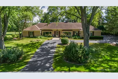 169 Crestview Court, Barrington, IL 60010 - Photo 1