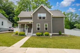 221 N 6th St, Saint Charles, IL 60174 - Photo 1