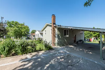 13 N Pioneer Road, Waukegan, IL 60085 - Photo 1