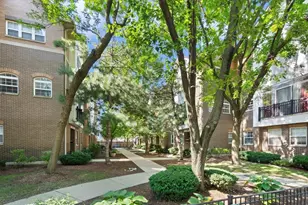 1816 N Rockwell St, Chicago, IL 60647 - Photo 1