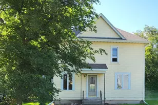 1345 Steward Rd, Steward, IL 60553 - Photo 1