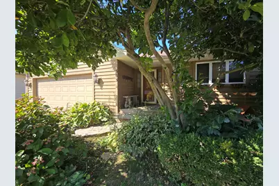 363 S Grand Avenue, Bourbonnais, IL 60914 - Photo 1