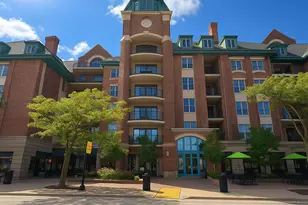 44 N Vail Ave, Arlington Heights, IL 60005 - Photo 1