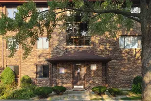 19503 Lake Shore Dr, Lynwood, IL 60411 - Photo 1