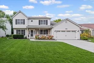 678 Canyon Ln, Elgin, IL 60123 - Photo 1