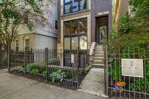 909 N Honore St, Chicago, IL 60622 - Photo 1