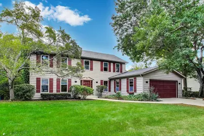 630 Paradise Lane, Libertyville, IL 60048 - Photo 1