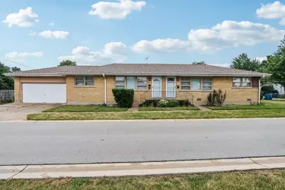 624 Prairie Avenue, Downers Grove, IL 60515 - Photo 1