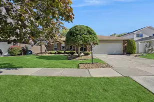 15649 Sierra Dr, Oak Forest, IL 60452 - Photo 1