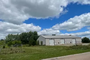 43W450 Rohrsen Rd, Hampshire, IL 60140 - Photo 1