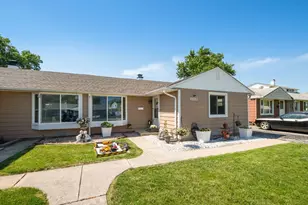 8882 S Main St, Hometown, IL 60456 - Photo 1