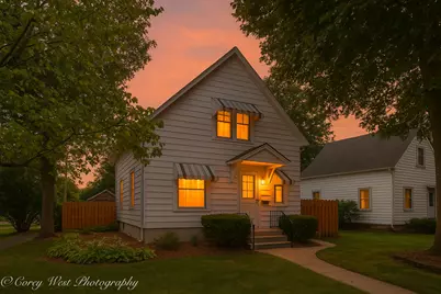 928 N 14th Street, Dekalb, IL 60115 - Photo 1