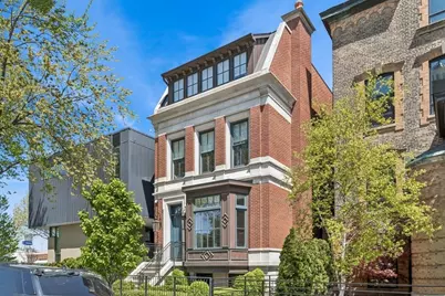 1855 N Hermitage Avenue, Chicago, IL 60622 - Photo 1