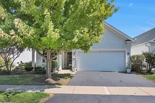 12504 Castle Rock Dr, Huntley, IL 60142 - Photo 1