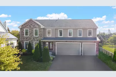 2060 Dorchester Avenue, Algonquin, IL 60102 - Photo 1