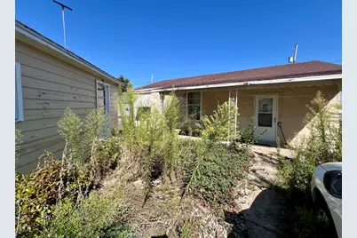 17 E 10th Street, Danville, IL 61832 - Photo 1