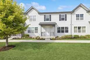 67 E Robinson Ave, Cortland, IL 60112 - Photo 1