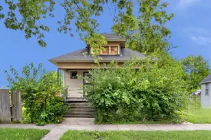 142 W 103rd Pl, Chicago, IL 60628 - Photo 1