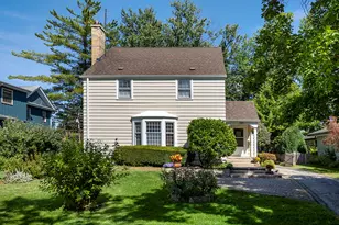 2022 Center Ave, Northbrook, IL 60062 - Photo 1