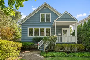 1045 Fair Oaks Ave, Deerfield, IL 60015 - Photo 1