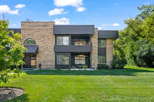 1414 N Sterling Ave, Palatine, IL 60067 - Photo 1