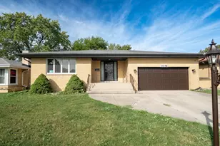 17258 William St, Lansing, IL 60438 - Photo 1