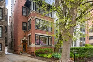 510 W Roscoe St, Chicago, IL 60657 - Photo 1