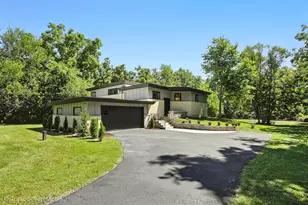 18801 Ruth Dr, Mokena, IL 60448 - Photo 1