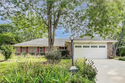 5913 Dover Drive, Lisle, IL 60532 - Photo 1