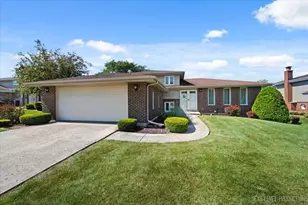 17418 Avon Ln, Tinley Park, IL 60487 - Photo 1