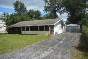 2743 Bellwood Ave, Melrose Park, IL 60164 - Photo 1