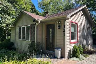 121 Woody Way, Oakwood Hills, IL 60013 - Photo 1