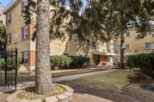 7319 N Oakley Ave, Chicago, IL 60645 - Photo 1