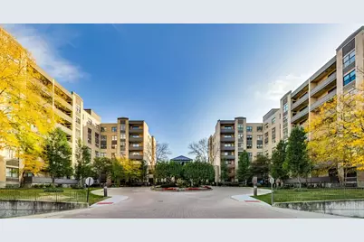 4545 W Touhy Avenue #420W, Lincolnwood, IL 60712 - Photo 1