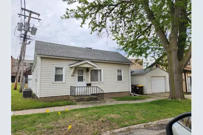 203 N Eastman Street, Harvard, IL 60033 - Photo 1