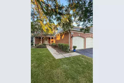 117 Dartmouth Court, Glenview, IL 60026 - Photo 1