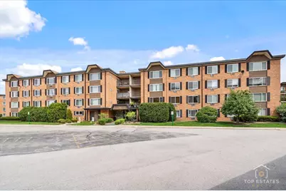 1227 S Old Wilke Road #12-209, Arlington Heights, IL 60005 - Photo 1