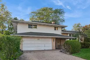 420 Dara James Rd, Des Plaines, IL 60016 - Photo 1