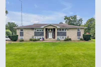 100 E Market Street, Piper City, IL 60959 - Photo 1