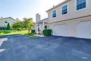 324 Juniper Cir, Streamwood, IL 60107 - Photo 1