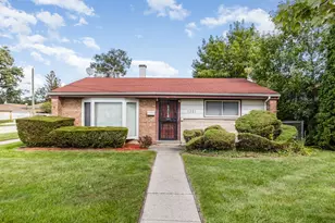 1351 Gordon Ave, Calumet City, IL 60409 - Photo 1