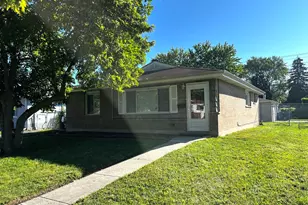 1295 Greenbay Ave, Calumet City, IL 60409 - Photo 1
