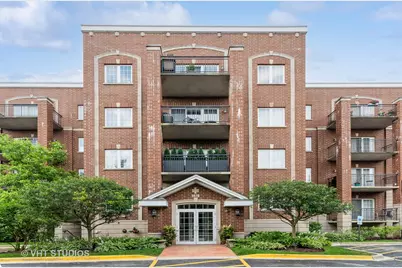1479 N Milwaukee Avenue #312, Libertyville, IL 60048 - Photo 1