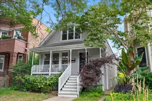 2426 W Winona St, Chicago, IL 60625 - Photo 1