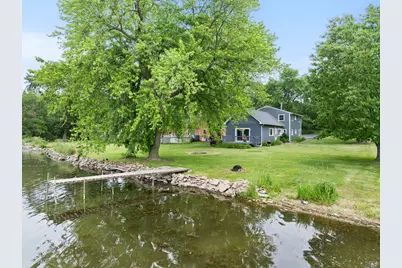 550 N Center Street, South Elgin, IL 60177 - Photo 1