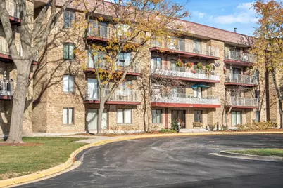 5400 Astor Lane #212, Rolling Meadows, IL 60008 - Photo 1
