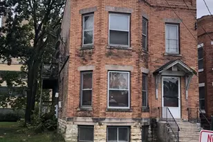 205 Union St, Joliet, IL 60433 - Photo 1